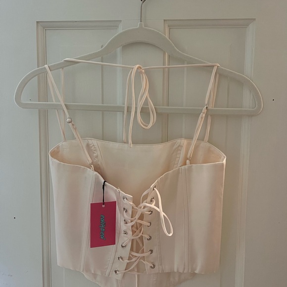 Edited corset top- new with tags - Picture 2 of 3
